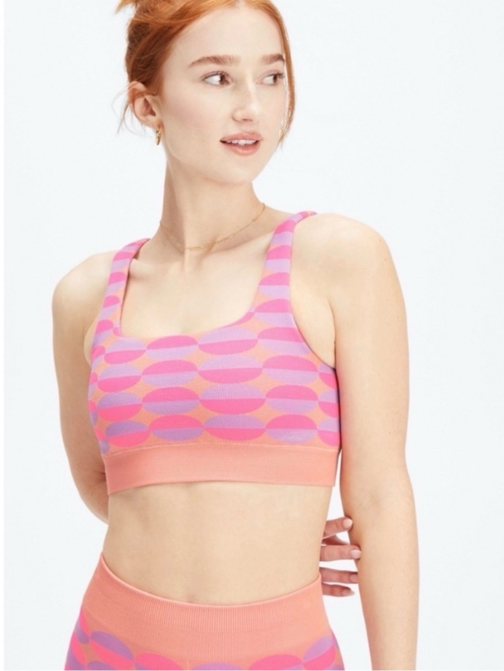 Fabletics Sports Bra Pink Dottie Geo Seamless Bra Low Impact Size Medium - Picture 2 of 6